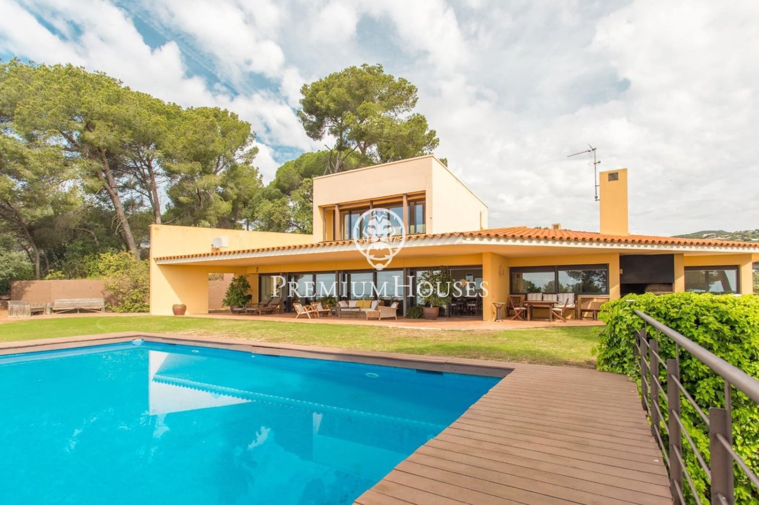 Casa T5 em Sant Andreu de Llavaneres, Spain N.º 247979