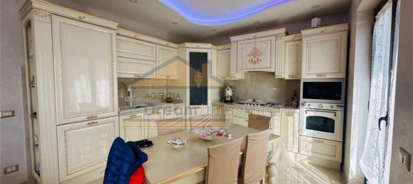 3 rooms Apartment in Giugliano in Campania, Italy No. 282372 4