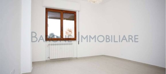 2 bedrooms Apartment in Carrara, Italy No. 27368 11