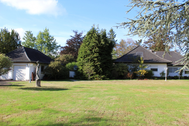 3 bedrooms Bungalow in Nienburg, Germany No. 174426