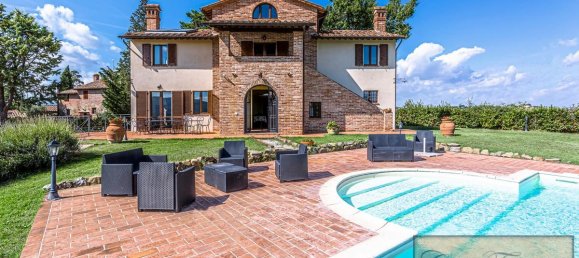 4 bedrooms House in Castiglione del Lago, Italy No. 415 3