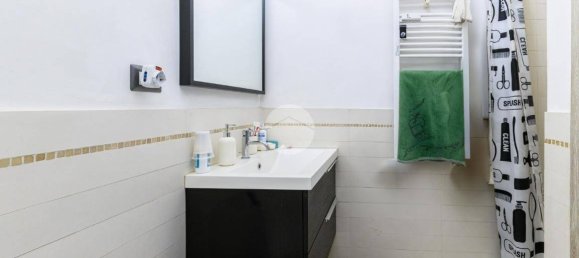 1 bedroom Apartment in Rome, Italy No. 370202 12