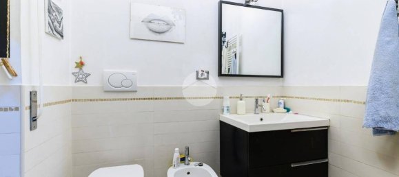 1 bedroom Apartment in Rome, Italy No. 370202 11