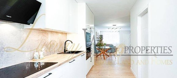 3 bedrooms Townhouse in Granadilla de Abona, Spain No. 23082 10