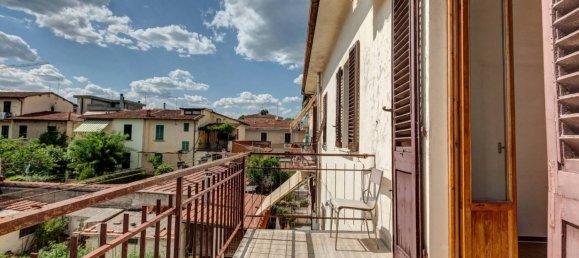 3 bedrooms House in San Giovanni Valdarno, Italy No. 338204 5