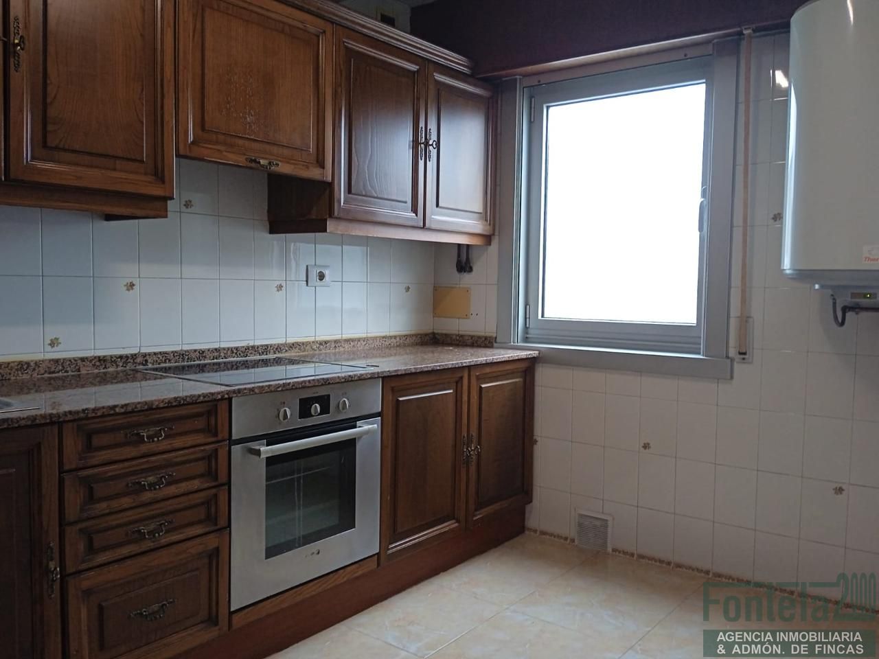 2 Schlafzimmer Wohnung in A Coruna, Spain, Nr. 216047