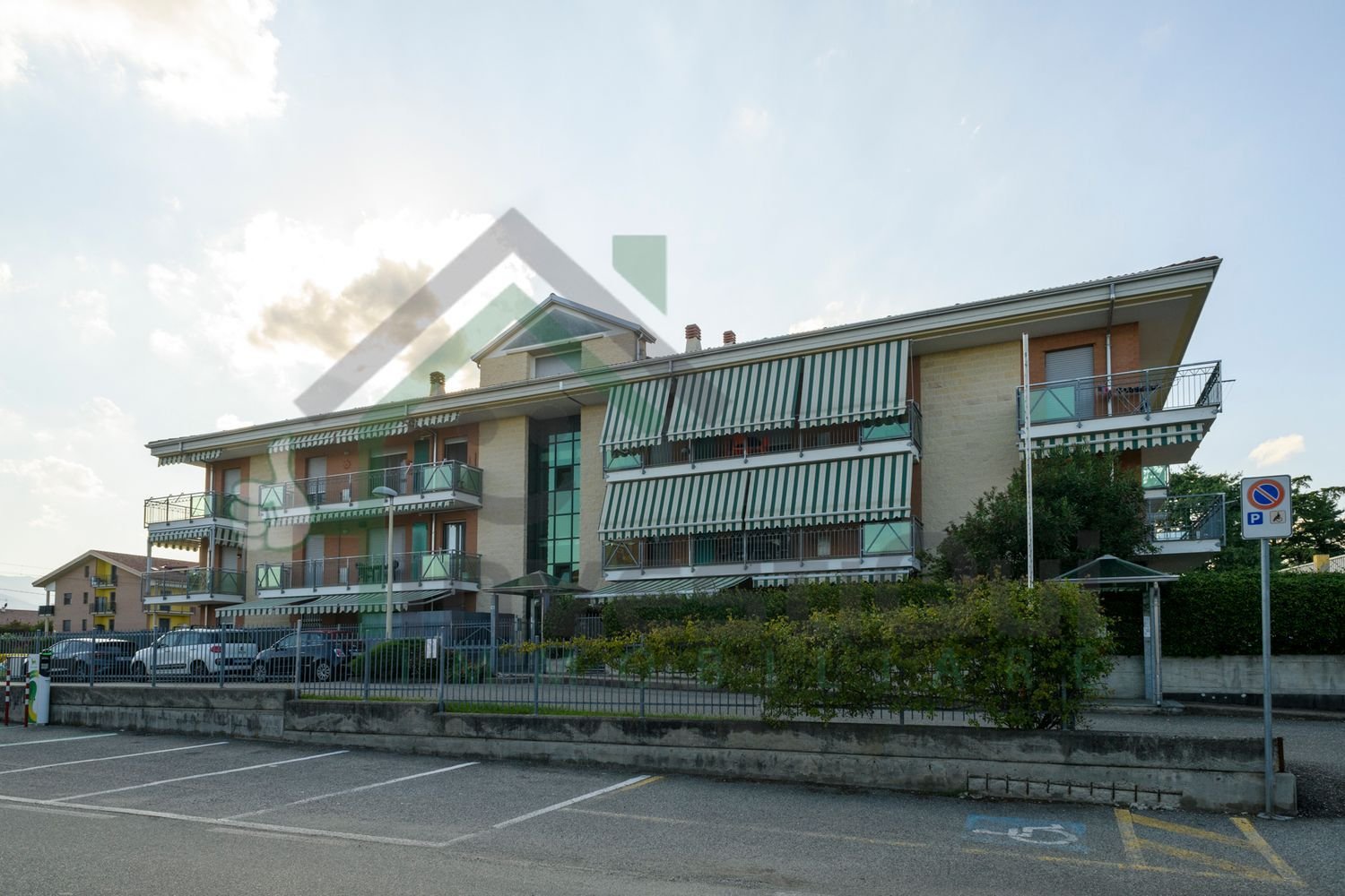 4 bedrooms Apartment in Nole, Italy No. 374920