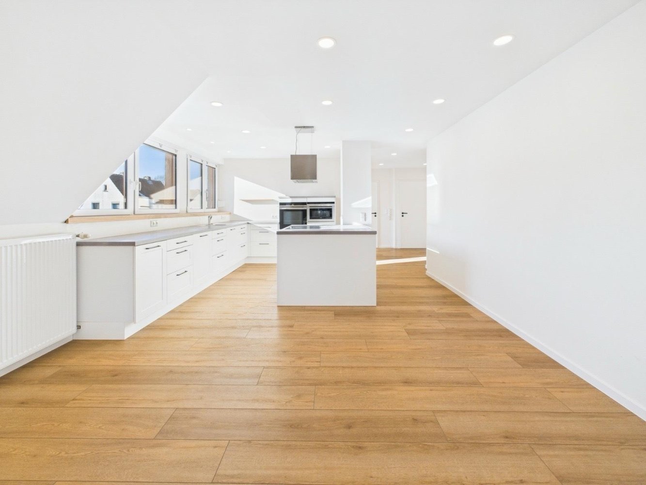 Apartamento de 3 dormitorios en Osnabruck, Germany No. 235360