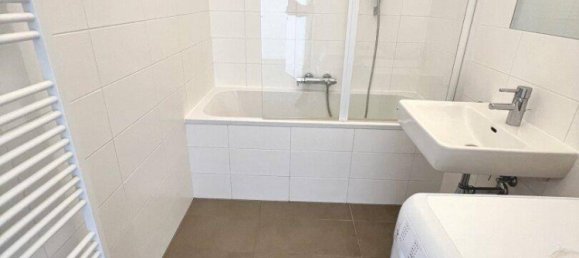 3-salle Appartement à Favoriten, Austria No. 113771 12