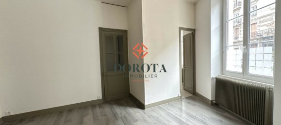 Apartamento de 2 dormitorios en Grenoble, France No. 197659 10