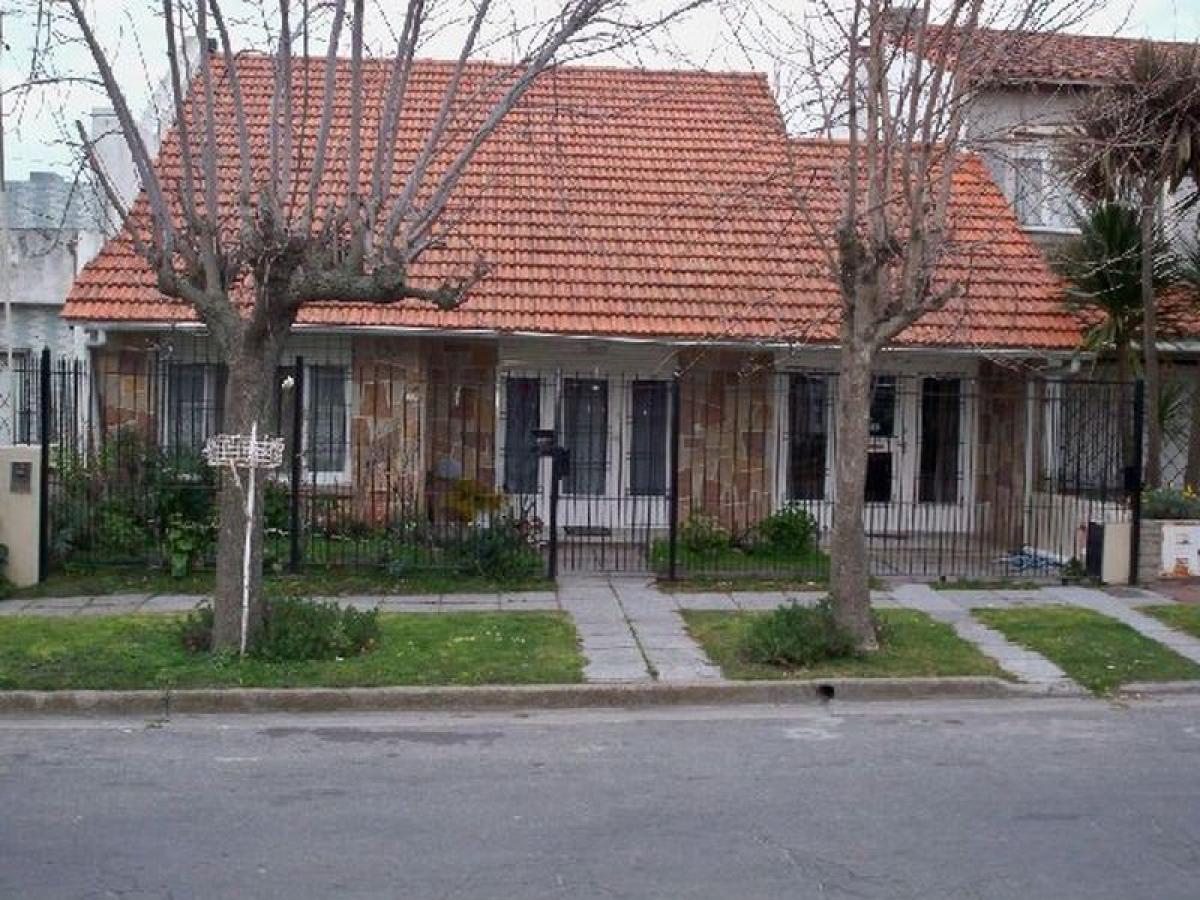 2 غرف نوم منزل في Mar del Plata, Argentina رقم 99270