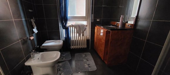 Apartamento de 3 divisões em Monza, Italy N.º 194656 16