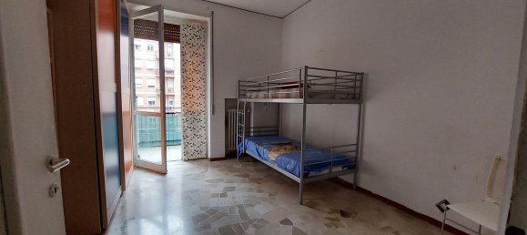 Apartamento de 3 divisões em Monza, Italy N.º 194656 11
