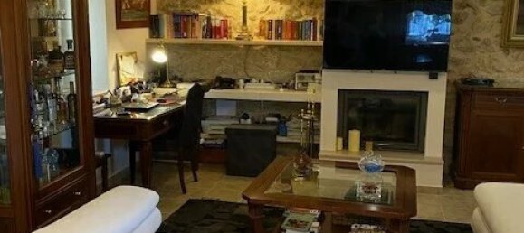 2 habitaciónes maisonette en venta en Laconia, Peloponnese, Peloponnese, Western Greece and the Ionian, Greece № 93423 2
