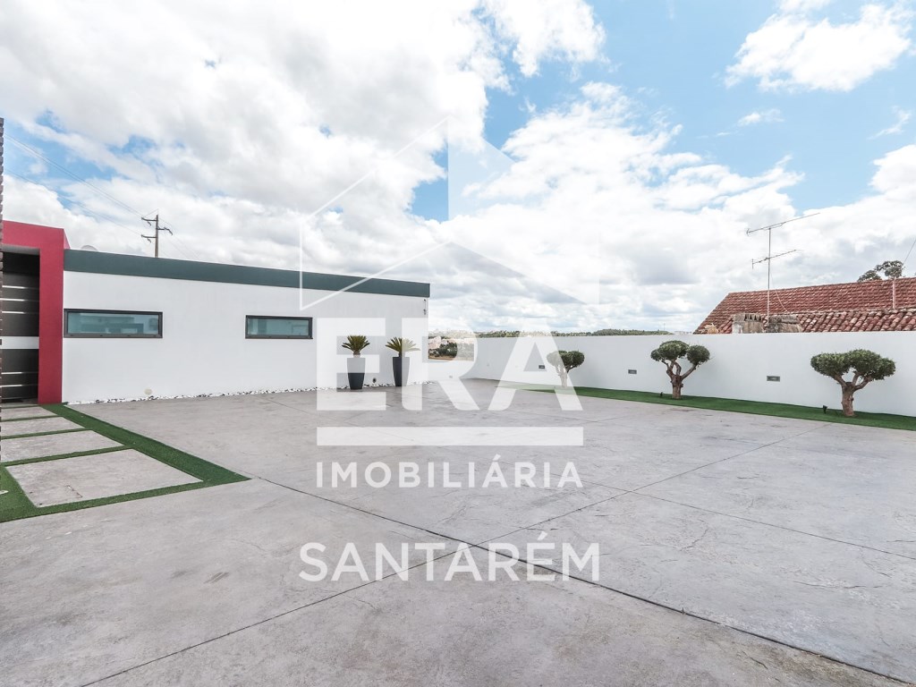 3 bedrooms House in Santarem, Portugal No. 118048