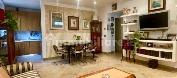2 bedrooms Apartment in Rome, Italy No. 176437 8