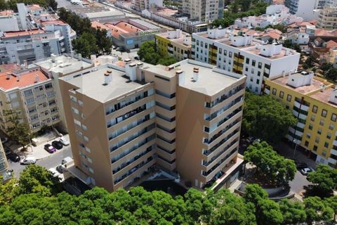 Квартира с 3 спальнями в Портиман, Португалия № 300598