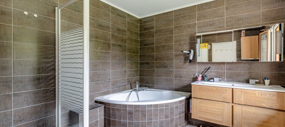 4 bedrooms House in Pontault-Combault, France No. 331336 10