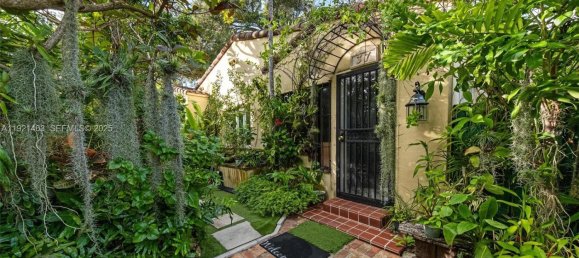 3 dormitorios villa en venta en Miami, Miami-Dade, Florida, USA № 615261 4