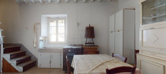 2 bedrooms House in Bagni di Lucca, Italy No. 237871 5