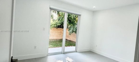 2 Schlafzimmer Villa in Miami, USA, Nr. 615606 12