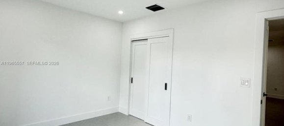 2 Schlafzimmer Villa in Miami, USA, Nr. 615606 11