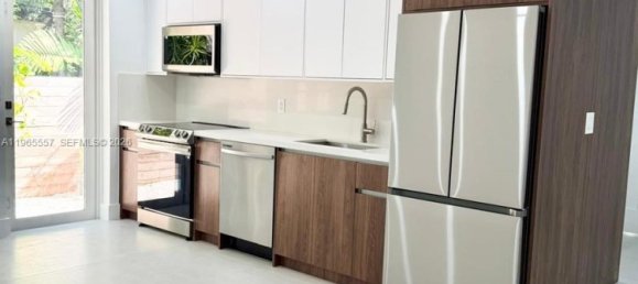 2 Schlafzimmer Villa in Miami, USA, Nr. 615606 20