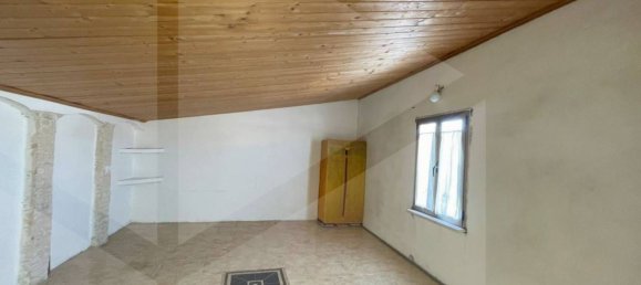 Casa de 5 habitaciónes en Torremaggiore, Italy No. 28087 7