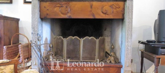 6 bedrooms House in Lucca, Italy No. 47964 18