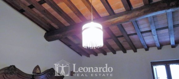 6 bedrooms House in Lucca, Italy No. 47964 37