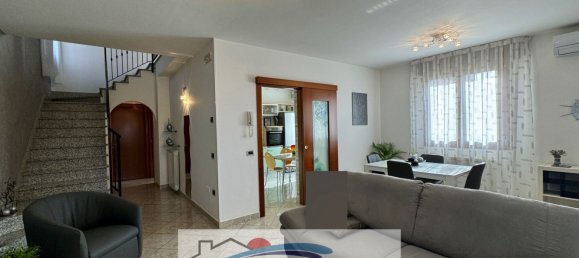 4-Zimmer Haus in Chioggia, Italy, Nr. 53187 9