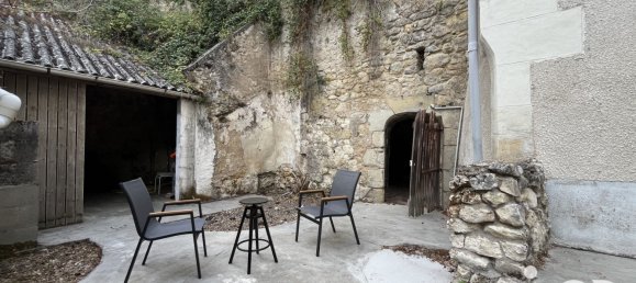 2 bedrooms House in Sainte-Maure-de-Touraine, France No. 329121 2