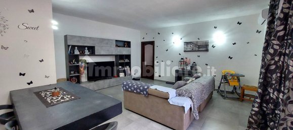 1 Schlafzimmer Wohnung in Valenza, Italy, Nr. 334010 2