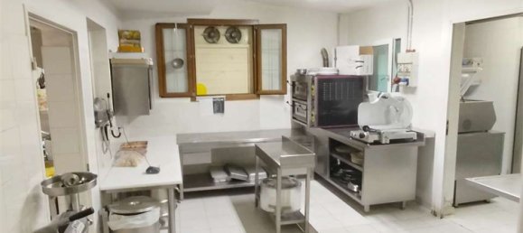 Gewerbliche Immobilie in Ornavasso, Italy 904m², Nr. 165806 7