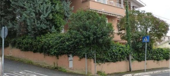 5-salle Appartement à Rome, Italy No. 295564 3