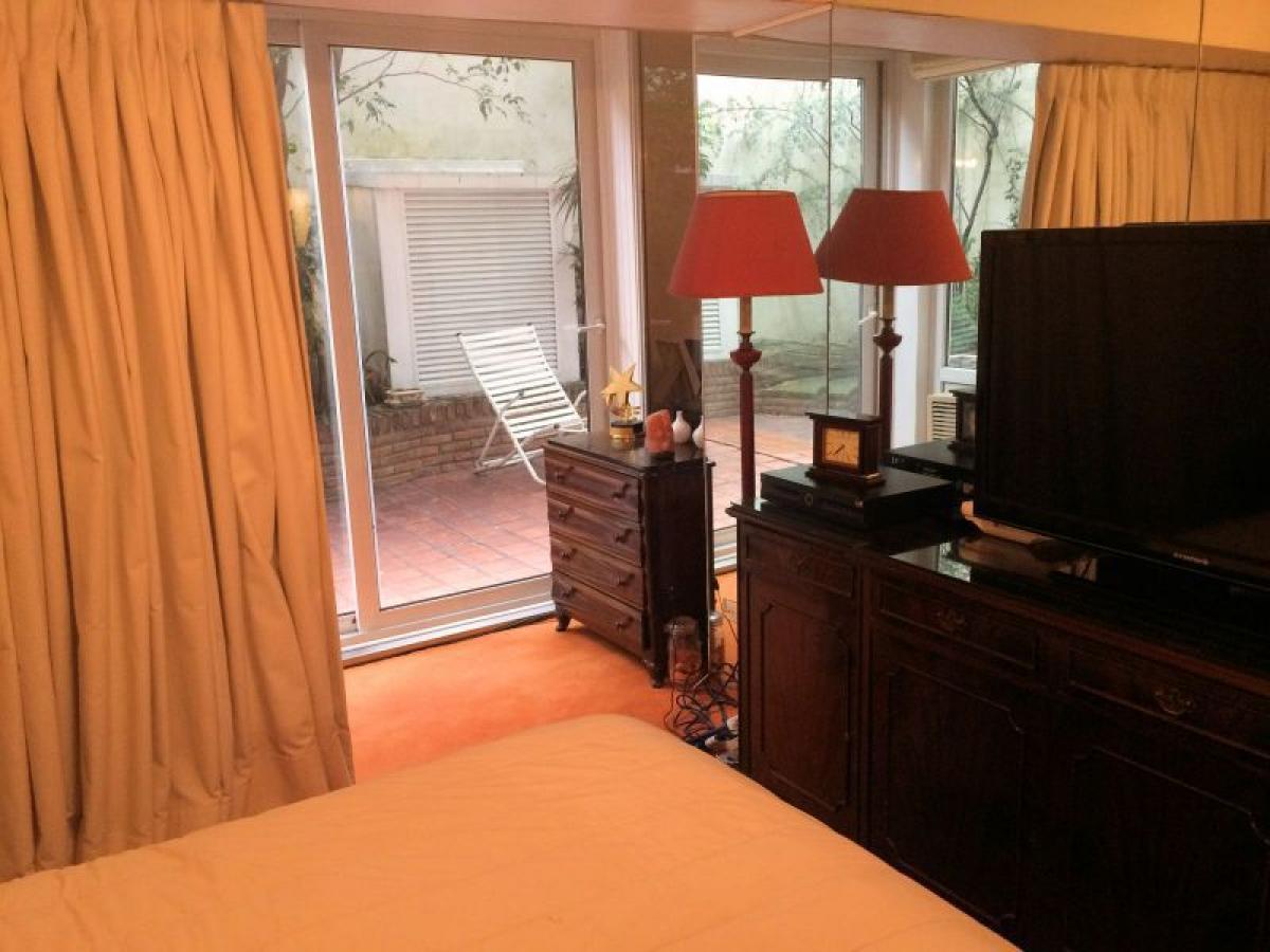 3 bedrooms Apartment in Buenos Aires, Argentina No. 68772