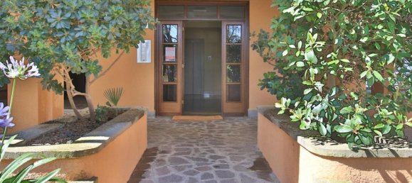 Квартира с 5 комнатами в Рим, Италия № 136699 2