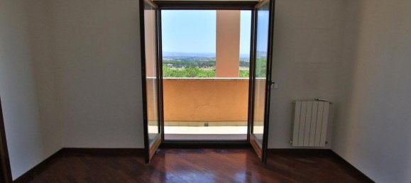 Квартира с 5 комнатами в Рим, Италия № 136699 18