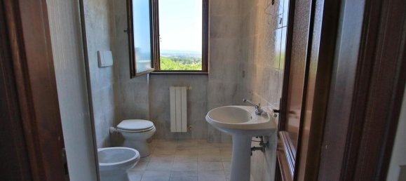 Квартира с 5 комнатами в Рим, Италия № 136699 10