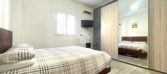 3 rooms Apartment in Reggio Calabria, Italy No. 36227 11