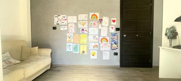 3 rooms Apartment in Reggio Calabria, Italy No. 36227 13