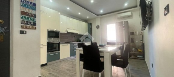 3 rooms Apartment in Reggio Calabria, Italy No. 36227 6