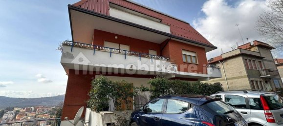 2 Schlafzimmer Wohnung in Fiuggi, Italy, Nr. 225799 3