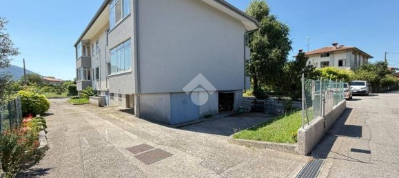 Apartamento T2 em Udine, Italy N.º 280571 2