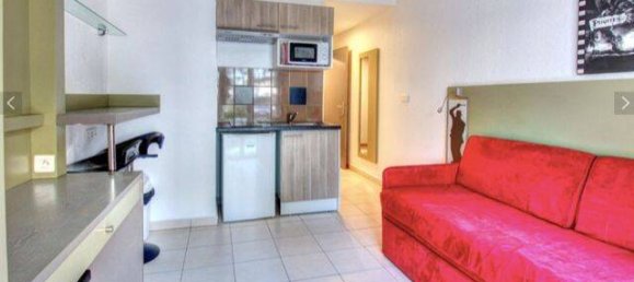 Studio in Antibes, France No. 325825 3