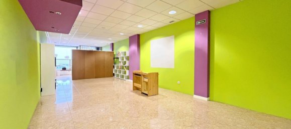 132m² Commercial property in Mino, Spain No. 50459 19