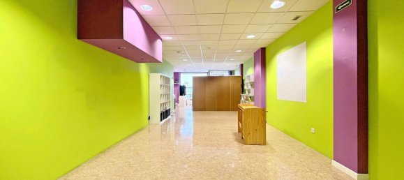 132m² Commercial property in Mino, Spain No. 50459 16