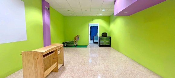 132m² Commercial property in Mino, Spain No. 50459 14