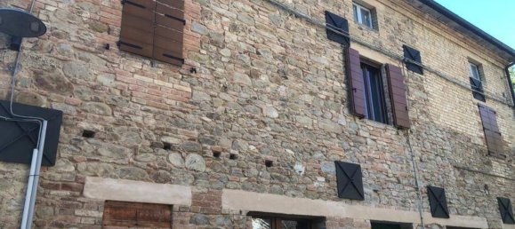 5 rooms House in Comunanza, Italy No. 142148 32