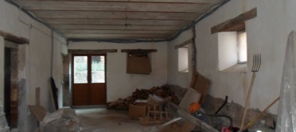 5 rooms House in Comunanza, Italy No. 142148 47